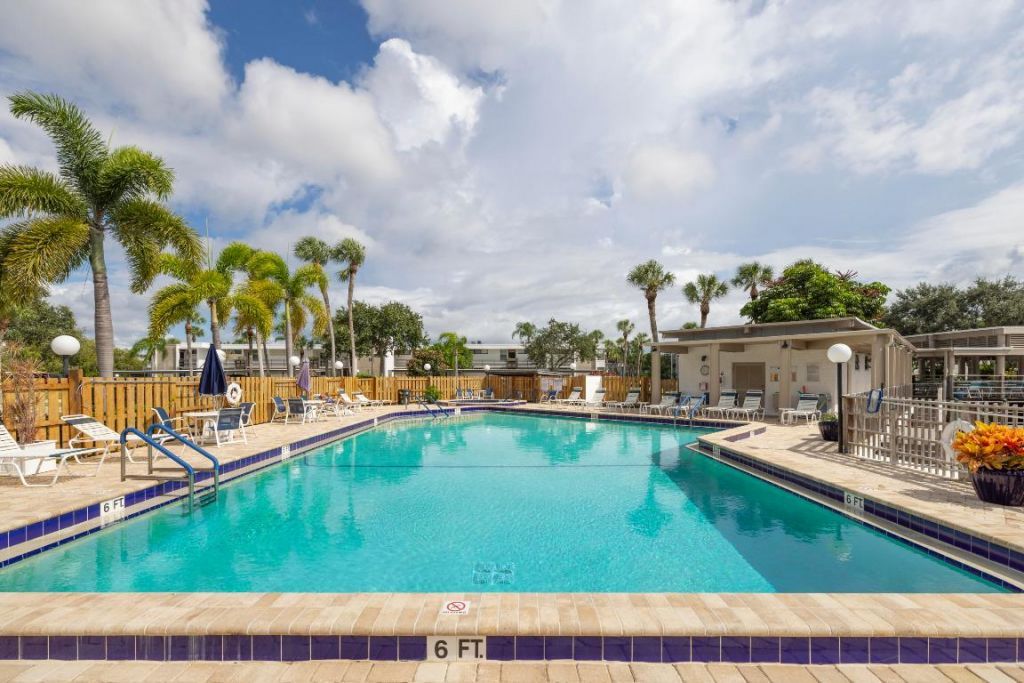 1950 SW Palm City Road, Unit 7101, Stuart, FL 34994 Photo