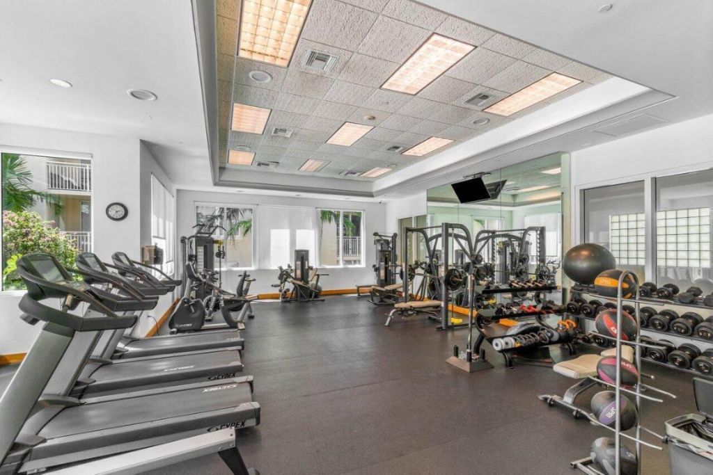 99 SE Mizner Boulevard, Unit 648, Boca Raton, FL 33432 Photo