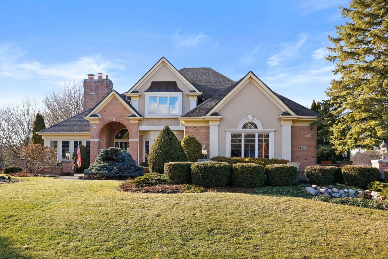 1133 Bull Valley Drive, Woodstock, IL 60098 Main Photo