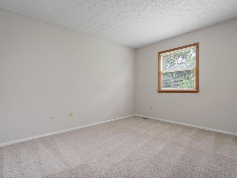 3456 Merrydawn Drive, Columbus, OH 43221 Photo 26