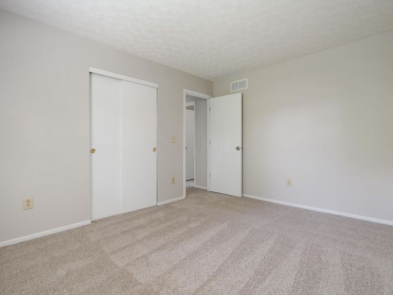 3456 Merrydawn Drive, Columbus, OH 43221 Photo 27