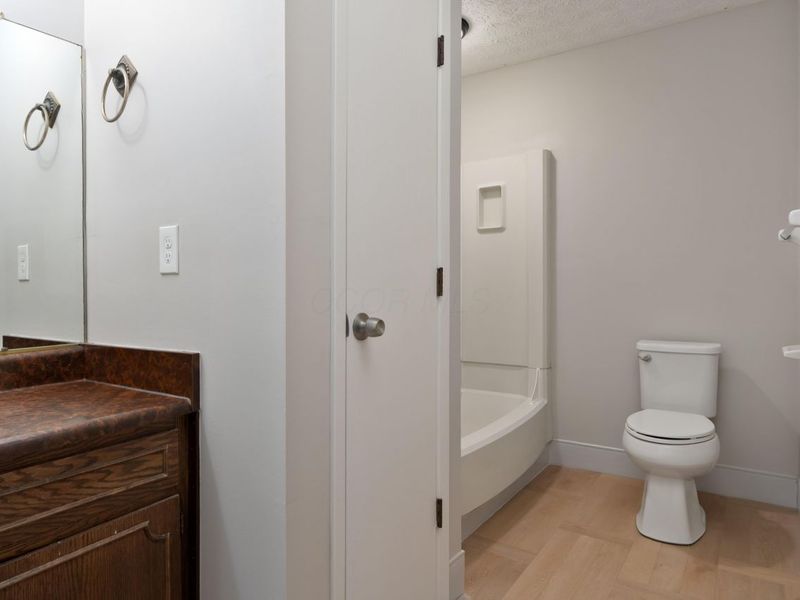 3456 Merrydawn Drive, Columbus, OH 43221 Photo 31