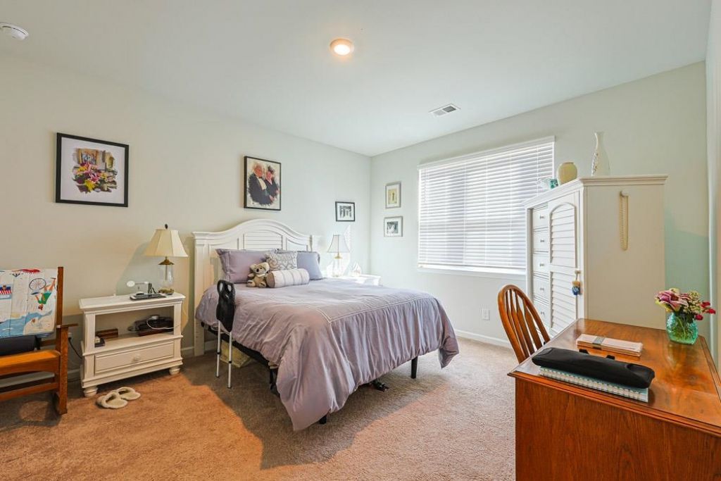 2115 Ridgedale Dr. Photo 10