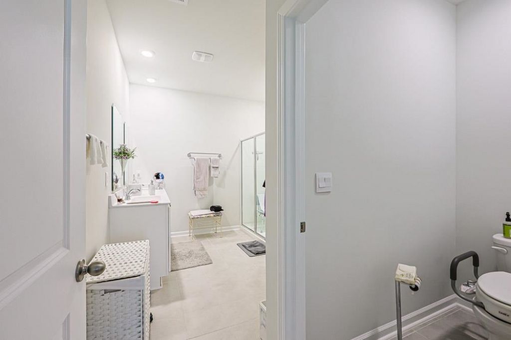 2115 Ridgedale Dr. Photo 15