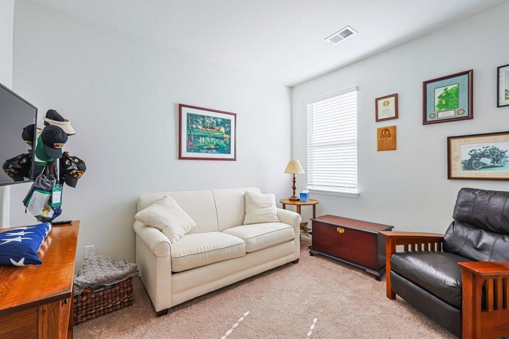 2115 Ridgedale Dr. Photo 17