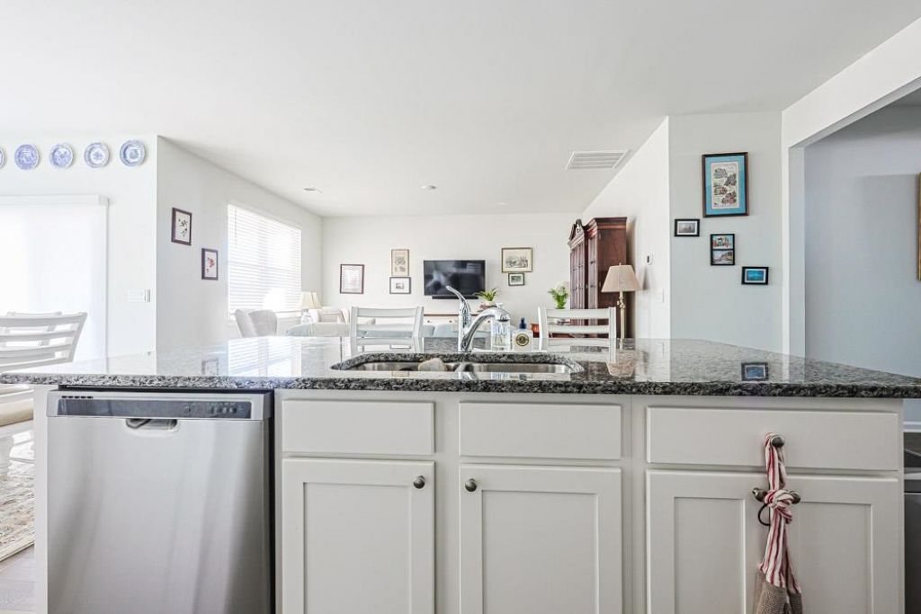 2115 Ridgedale Dr. Photo 8