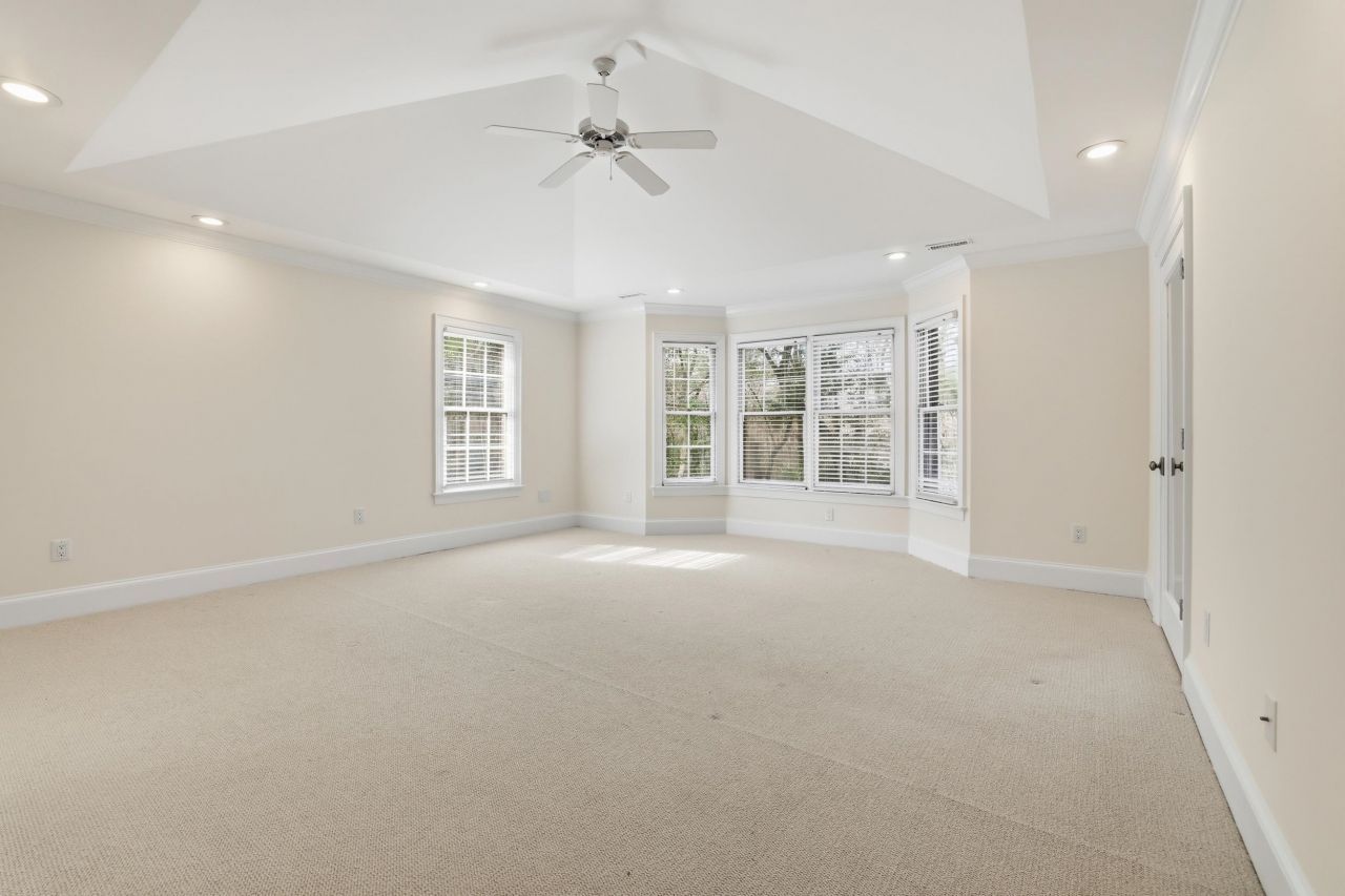 4504 Riverside Ln. Photo 23