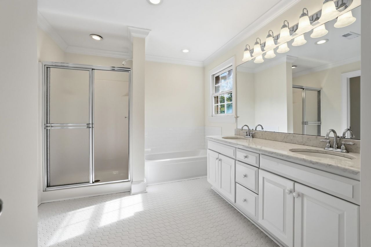 4504 Riverside Ln. Photo 24