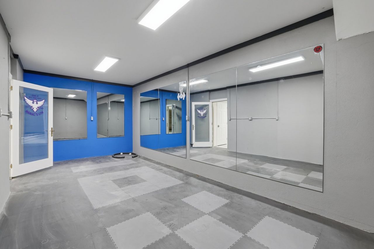 4504 Riverside Ln. Photo 30