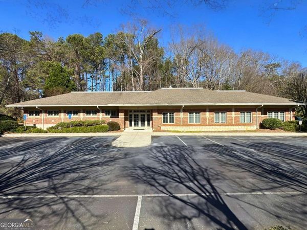 275 Professional Court, Riverdale, GA 30274