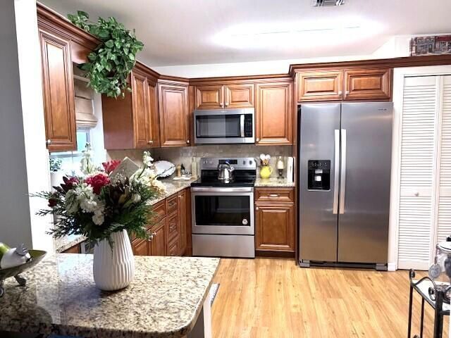 1206 S Lakes End Drive, Unit D, Fort Pierce, FL 34982 Photo