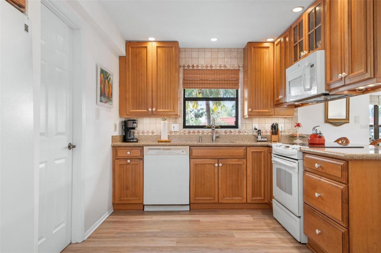 9527 Azure Cove, Bradenton, FL 34210 Photo