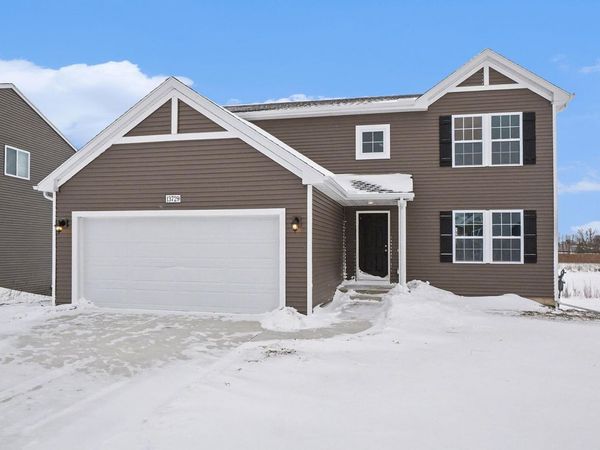 13729 Oasis Avenue, Holland, MI 49424