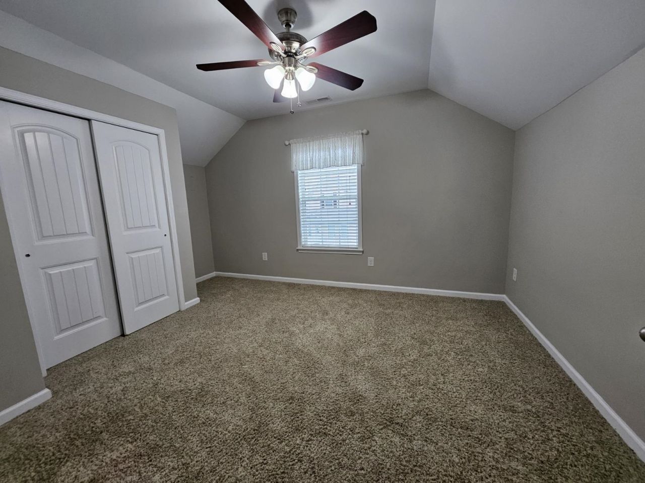 711 Shell Creek Circle Photo 13