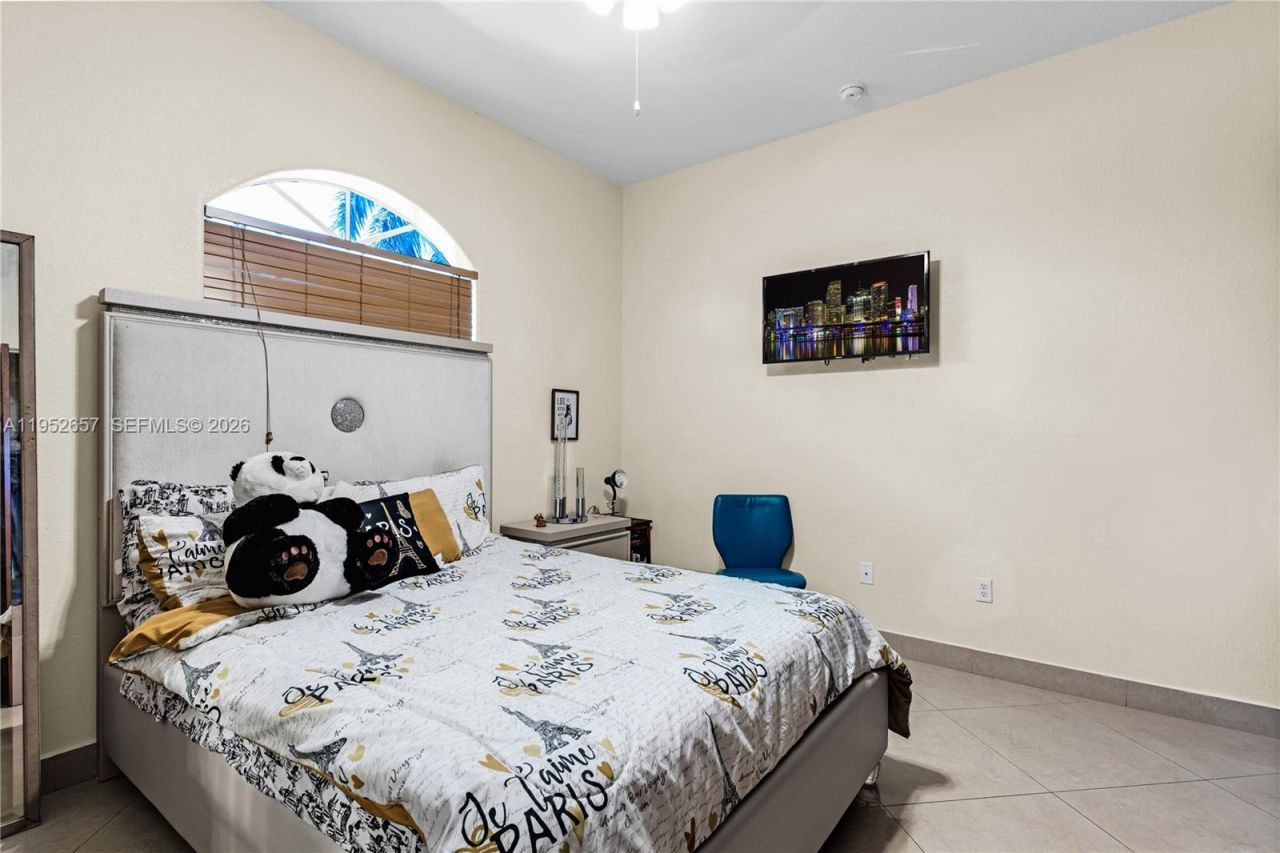 12969 SW 220th Ter , Miami, FL 33170 Photo