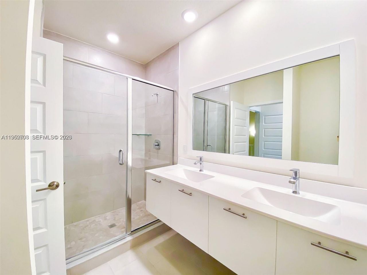 6416 NW 102nd Ct, Unit 118, Doral, FL 33178 Photo