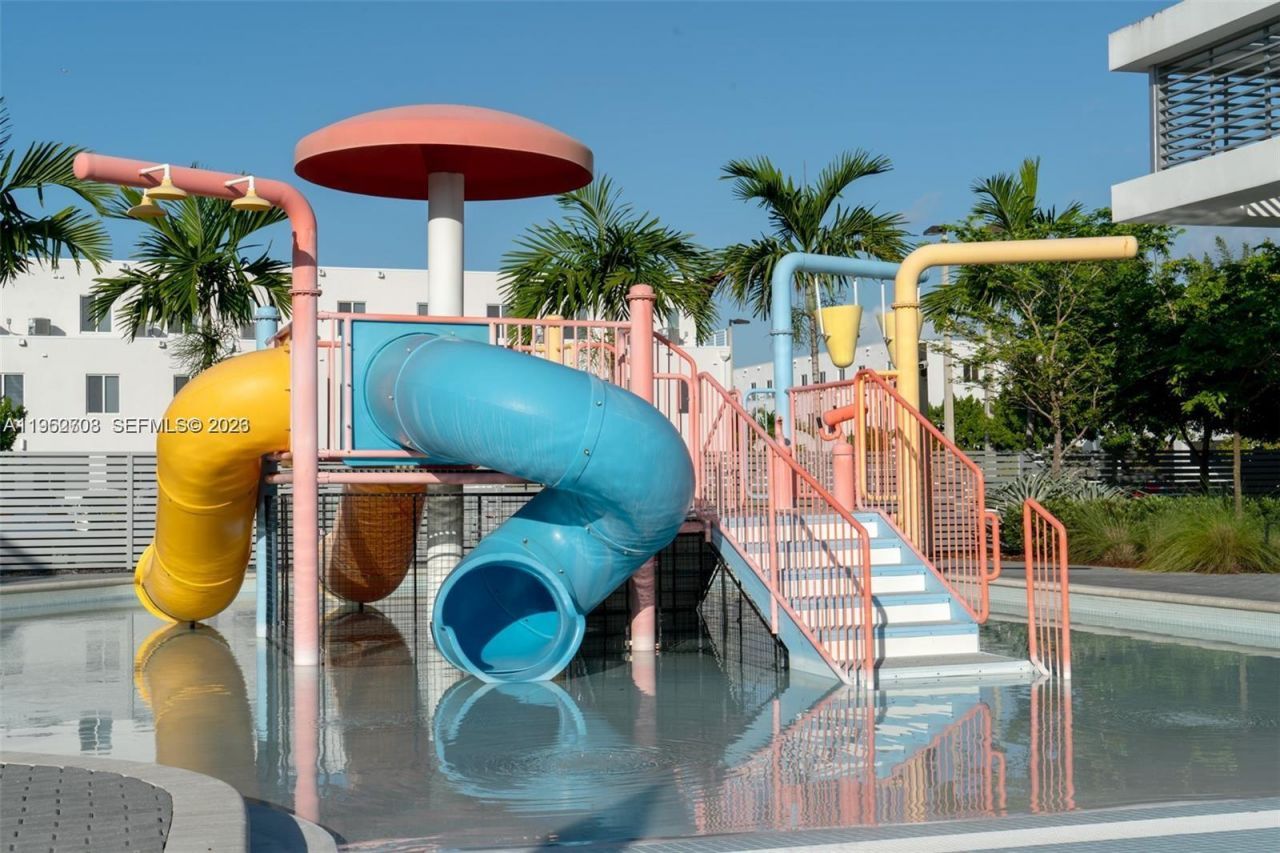 6416 NW 102nd Ct, Unit 118, Doral, FL 33178 Photo