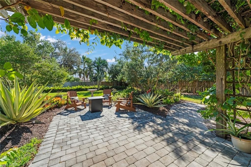 3325 Avocado Dr, Fort Myers, FL 33901 Photo