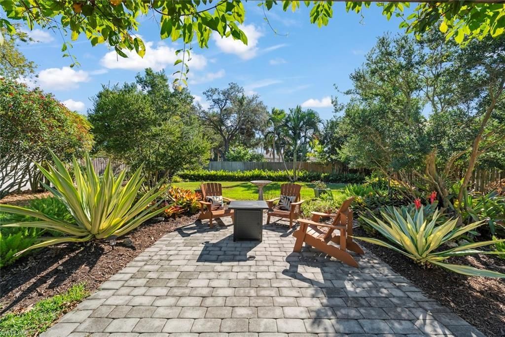 3325 Avocado Dr, Fort Myers, FL 33901 Photo