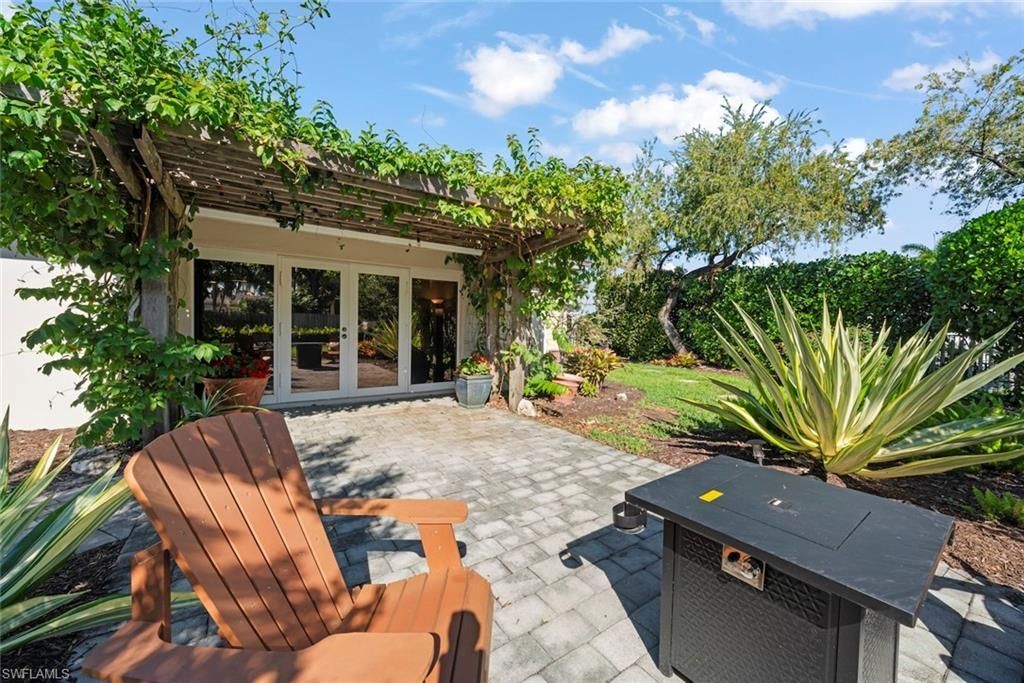 3325 Avocado Dr, Fort Myers, FL 33901 Photo