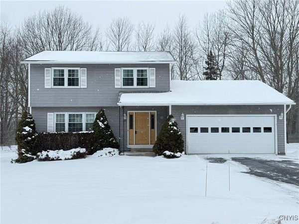 35 Nestle Drive, Oswego, NY 13126