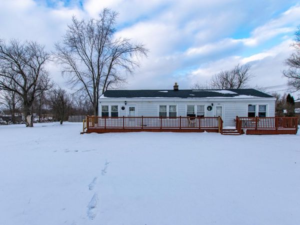 3083 Ready Road, South Rockwood, MI 48179