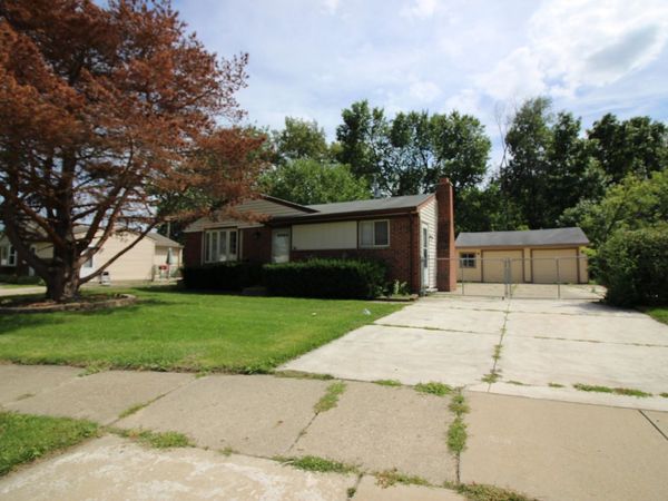 30771 Halecreek Street, Romulus, MI 48174