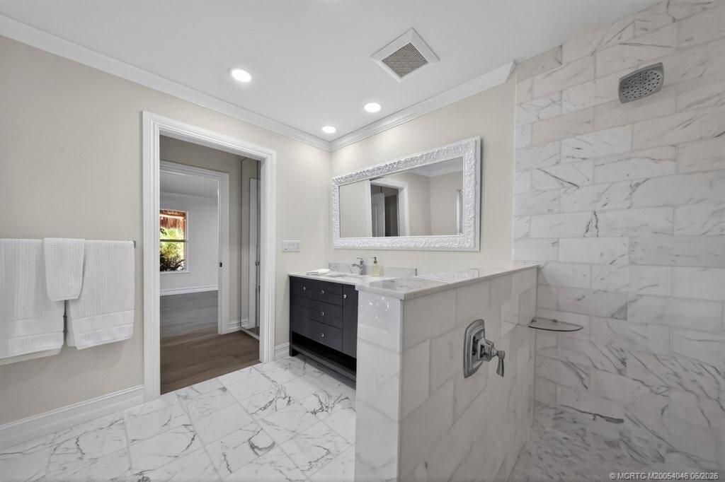 37 E High Point Road, Stuart, FL 34996 Photo