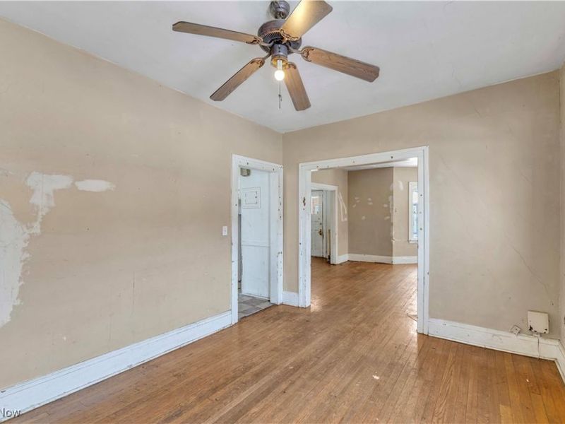 9407 Detroit Avenue, Unit 2, Cleveland, OH 44102 Photo 6