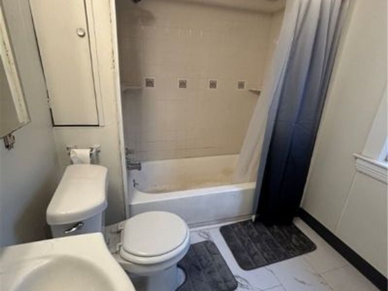 9535 Nelson Avenue, Cleveland, OH 44105 Photo 20