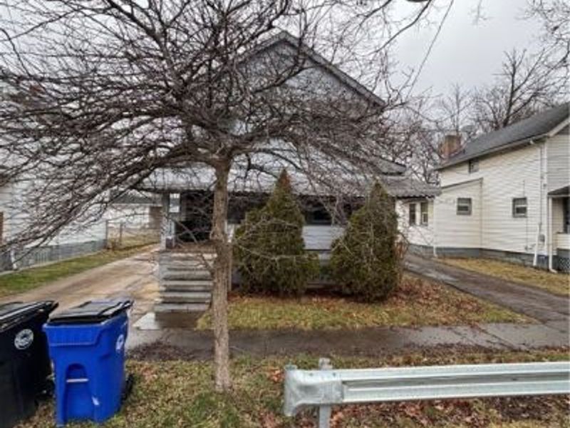 9535 Nelson Avenue, Cleveland, OH 44105 Photo 4