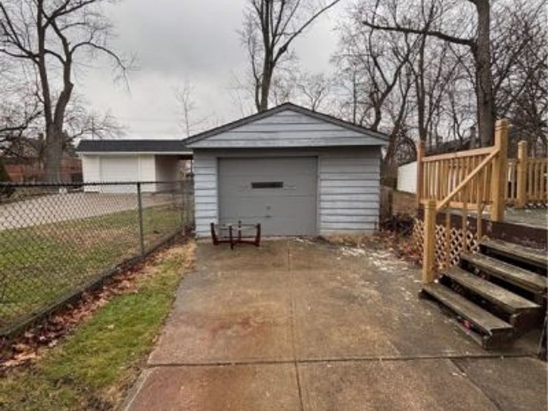 9535 Nelson Avenue, Cleveland, OH 44105 Photo 6