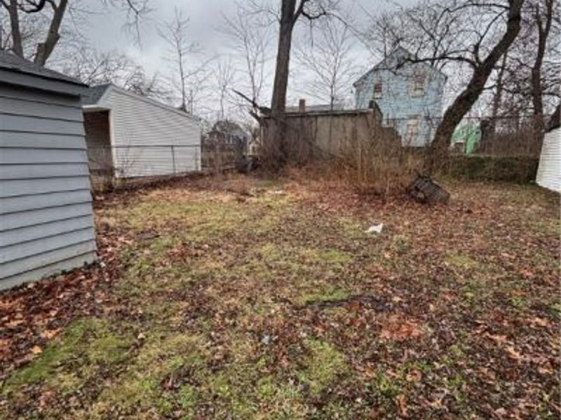 9535 Nelson Avenue, Cleveland, OH 44105 Photo 9