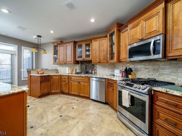 701 Timberbrooke Drive, Bedminster, NJ 07921