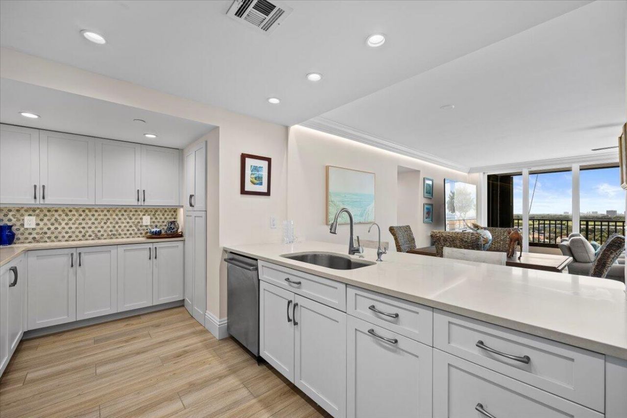 450 Ocean Drive, Unit Ph3, Juno Beach, FL 33408 Photo