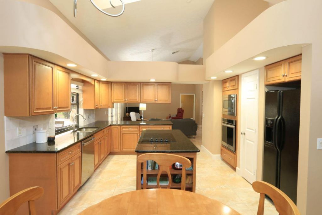 1118 SW Forest Hill Cove, Port Saint Lucie, FL 34986 Photo