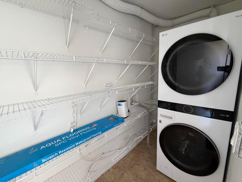 2000 NE 135th Street, Unit Ph, North Miami, FL 33181 Photo