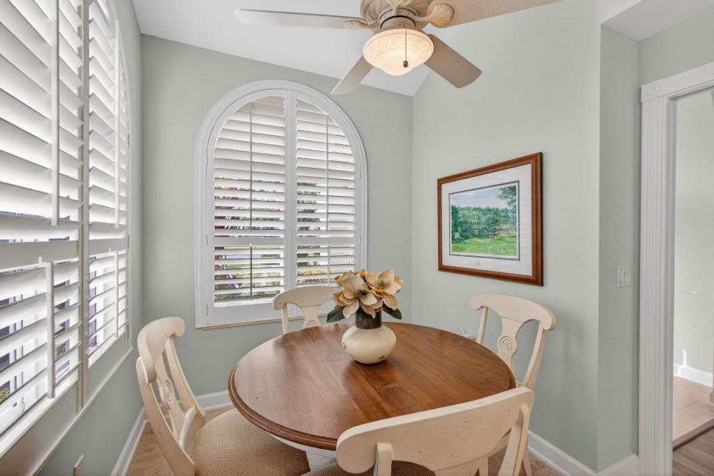 2386 Saratoga Bay Drive, West Palm Beach, FL 33409 Photo