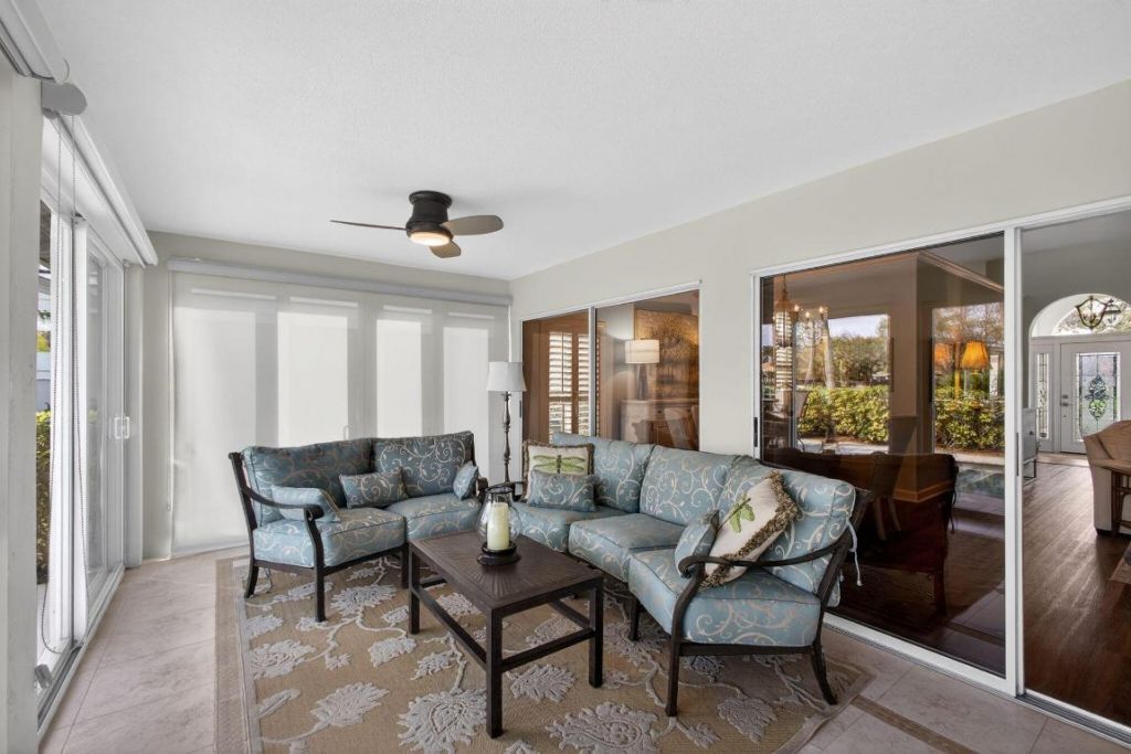 2386 Saratoga Bay Drive, West Palm Beach, FL 33409 Photo