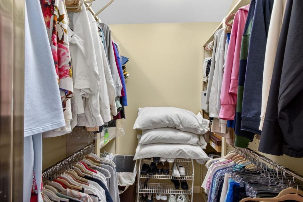 2386 Saratoga Bay Drive, West Palm Beach, FL 33409 Photo