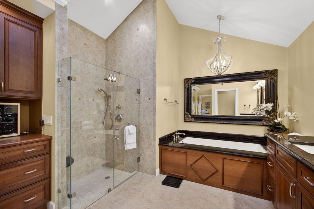 2386 Saratoga Bay Drive, West Palm Beach, FL 33409 Photo