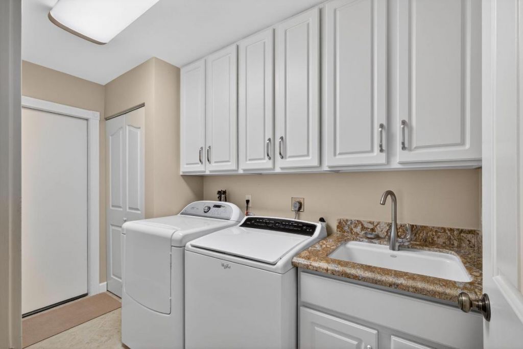 2386 Saratoga Bay Drive, West Palm Beach, FL 33409 Photo