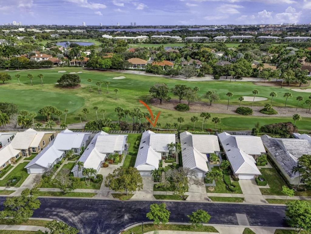 2386 Saratoga Bay Drive, West Palm Beach, FL 33409 Photo