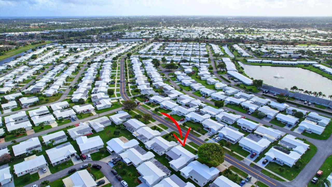 716 SW 18th Street, Boynton Beach, FL 33426 Photo