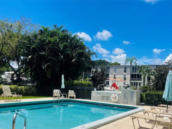 777 Jeffery St, Unit 302, Boca Raton, FL 33487