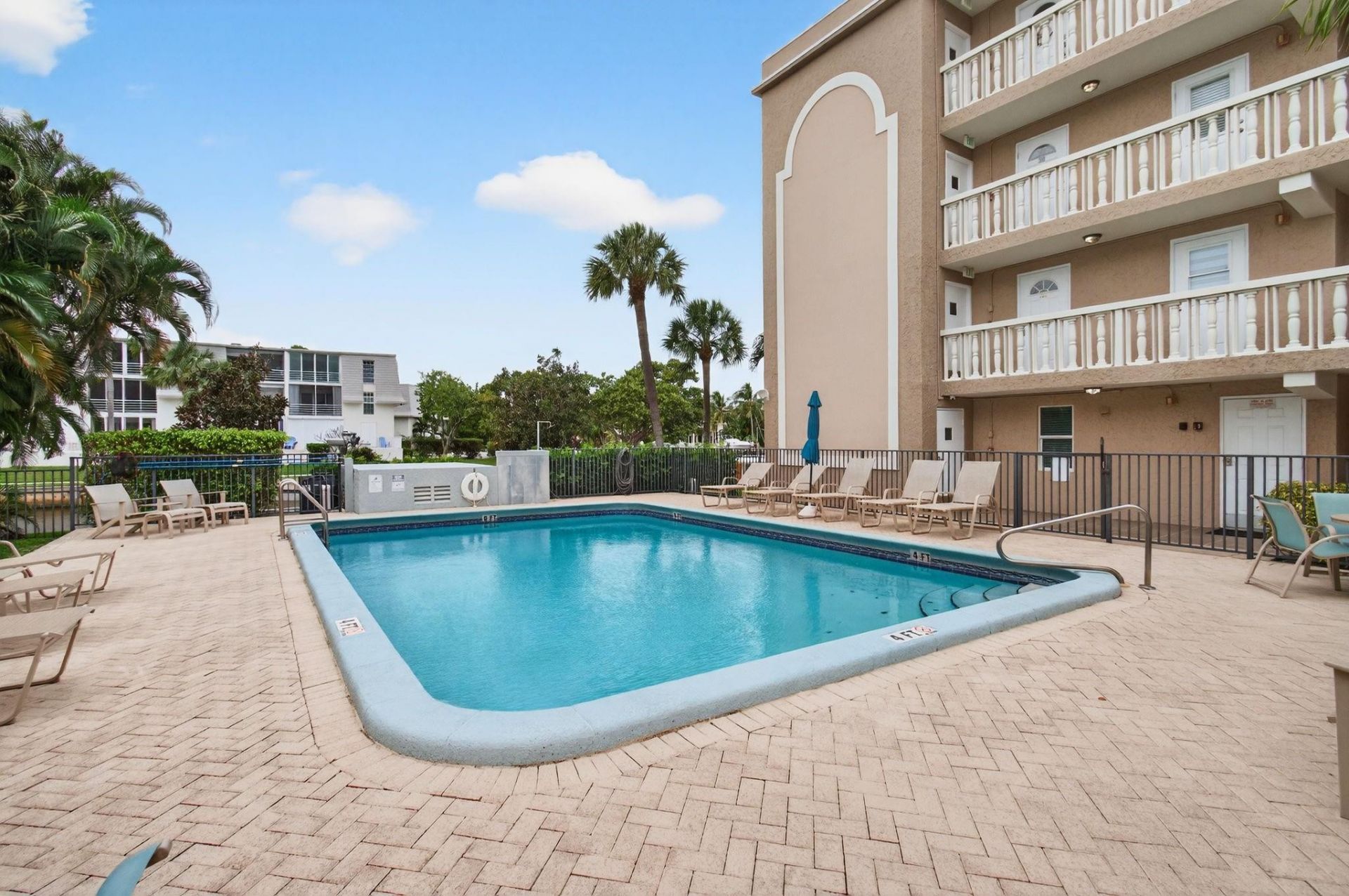 777 Jeffery Street, Unit 302, Boca Raton, FL 33487 Photo