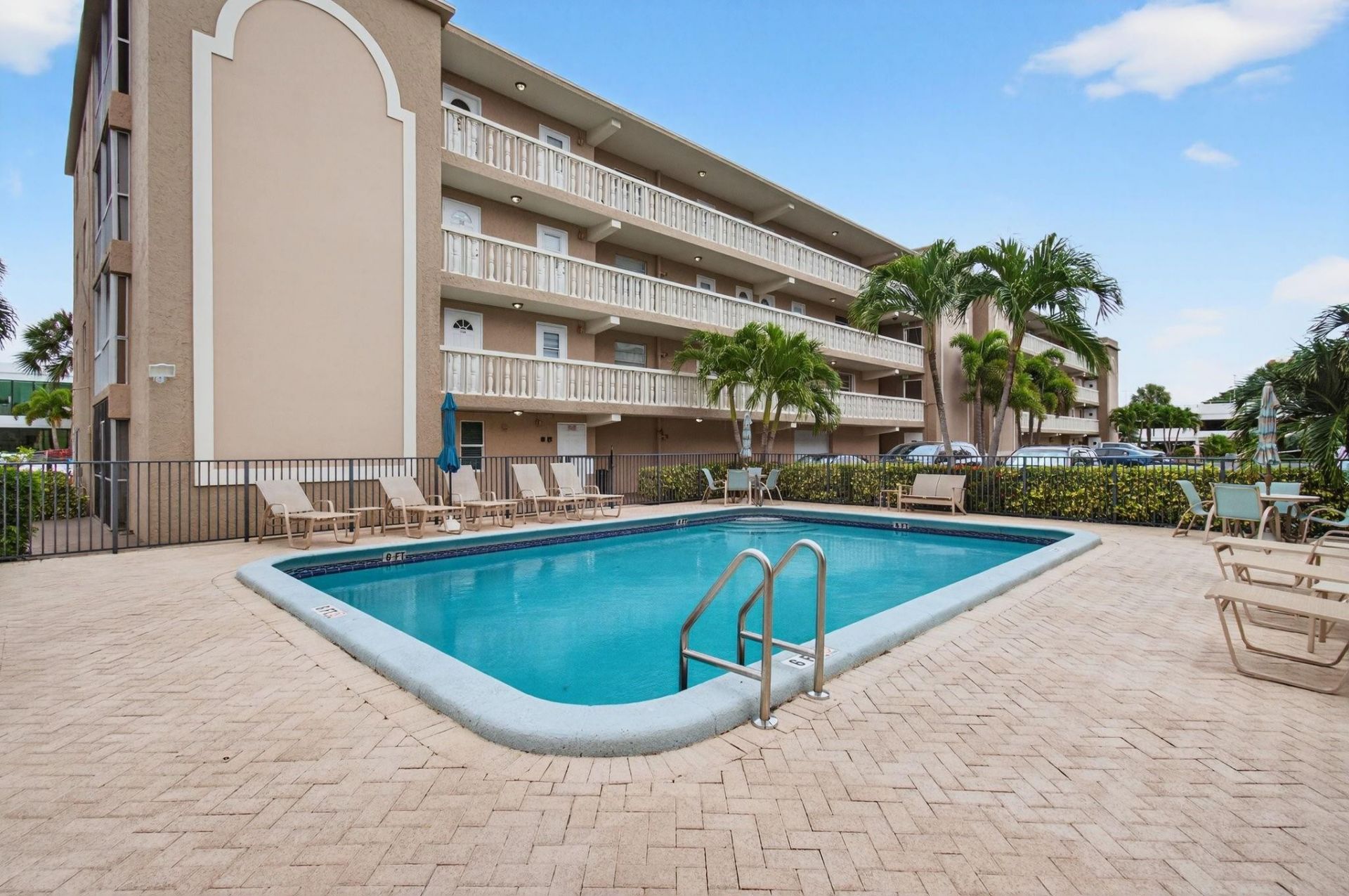 777 Jeffery Street, Unit 302, Boca Raton, FL 33487 Photo