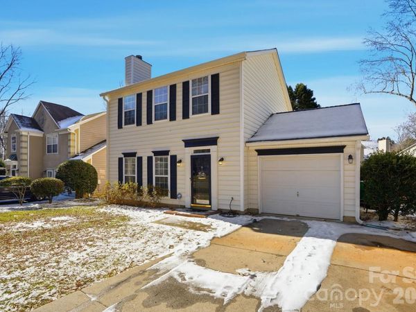 9230 Rotherham Lane, Charlotte, NC 28216