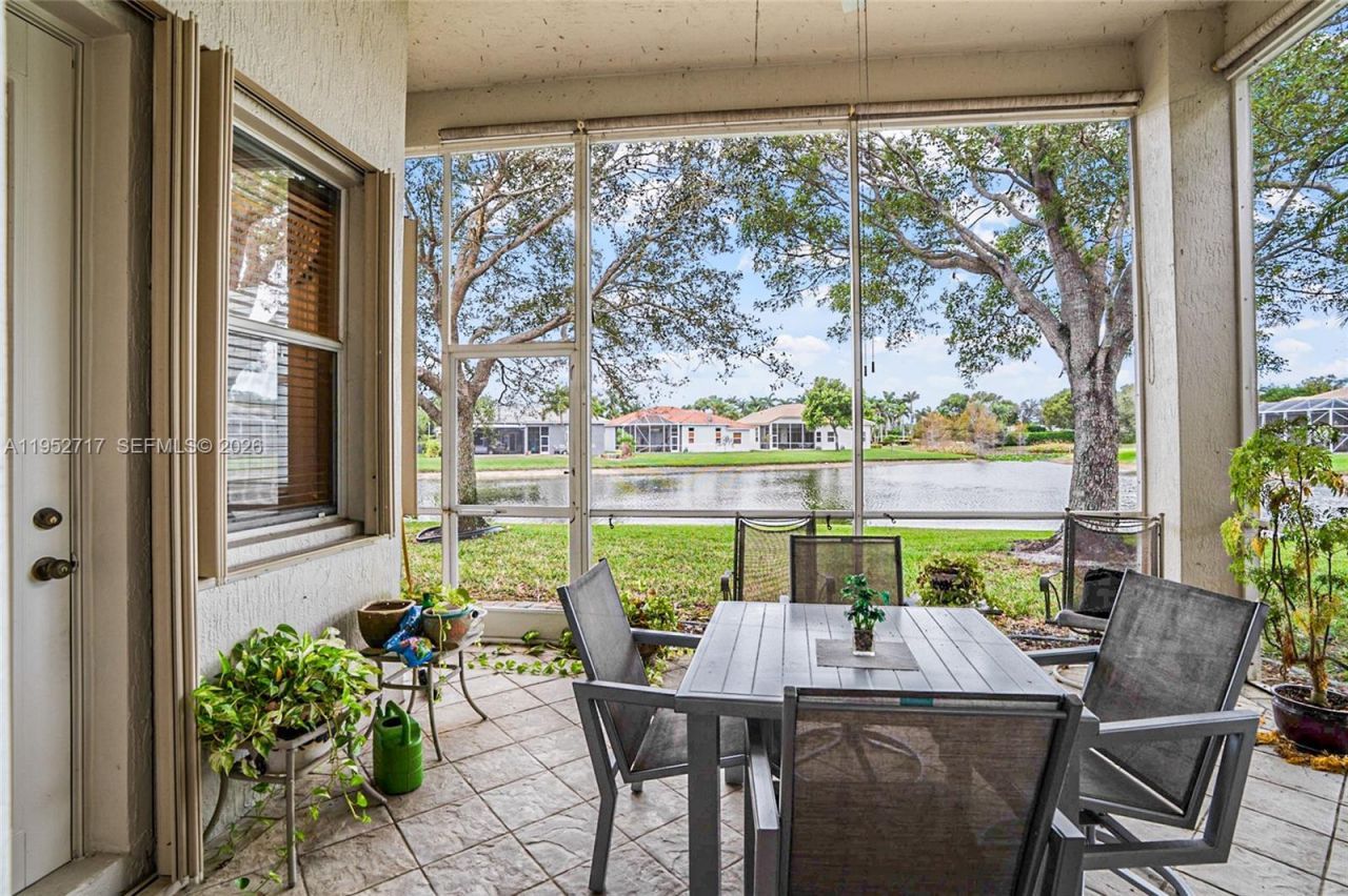 6733 Peruzzi Way, Lake Worth, FL 33467 Photo