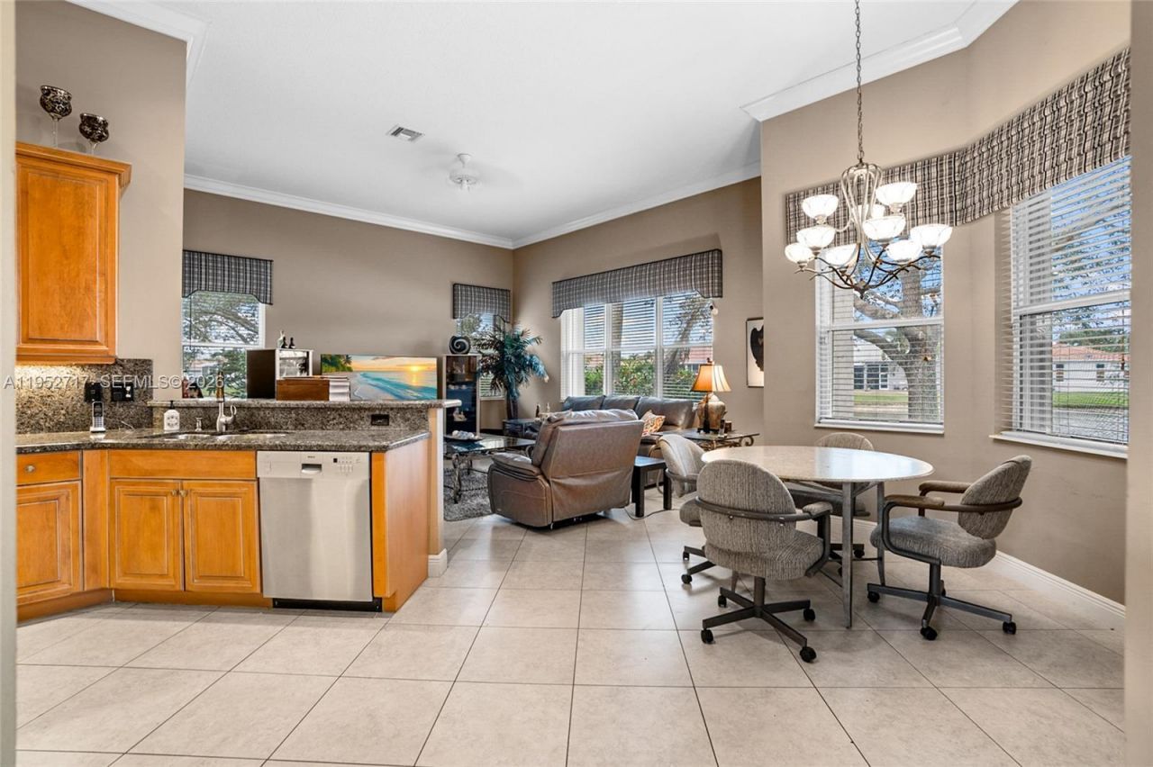 6733 Peruzzi Way, Lake Worth, FL 33467 Photo
